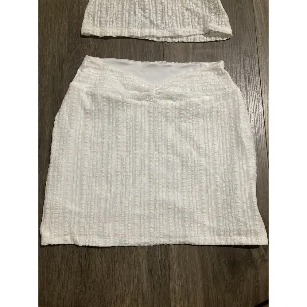 Outcast Exclusive 2 Set Skirt And Tube Twist Top Boho White Beachy Size Small